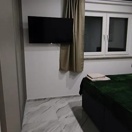 Apartment Luka *