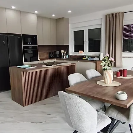 Luka Apartment