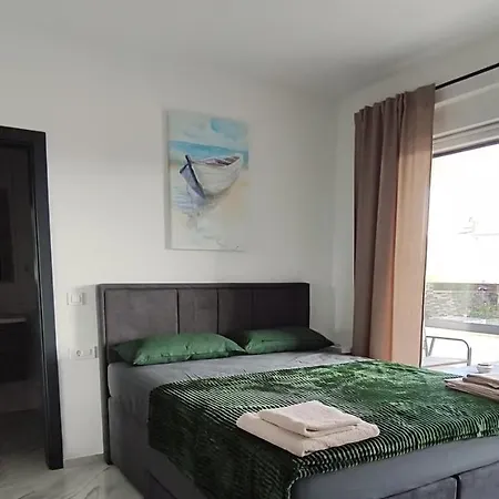 Apartment Luka Nin